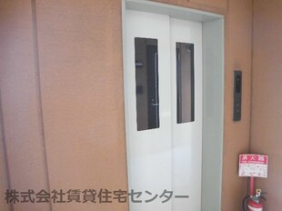 シェーンブルンの物件外観写真